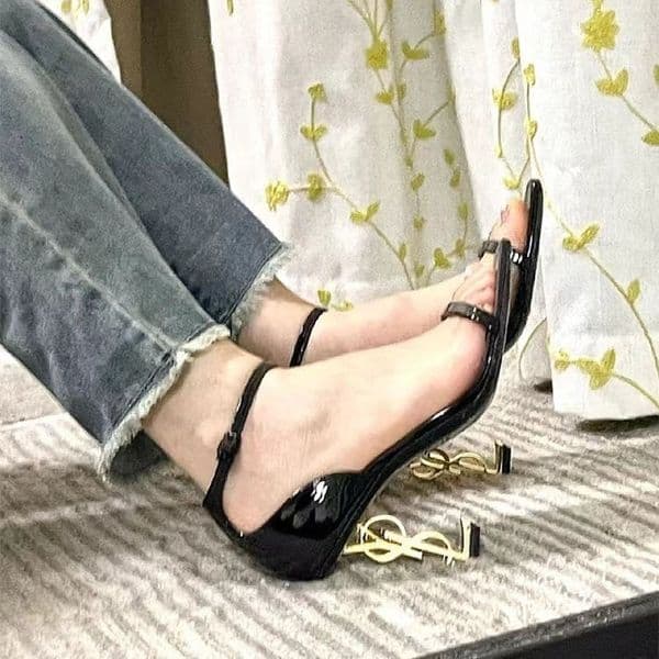 2025 Brand Designer Women's Letter Gold Heel High Heels Black Leather Sandals Classics Luxury Paris Dress Classics Women Platform Heel 8cm 10cm Leather Pump Dust Bag