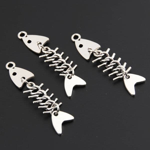 10pcs Silver Color x11mm 3D Fishbone Charms Fish Pendant Fit DIY Handmade Metal Punk Jewelry Making Finding Supplies 250609