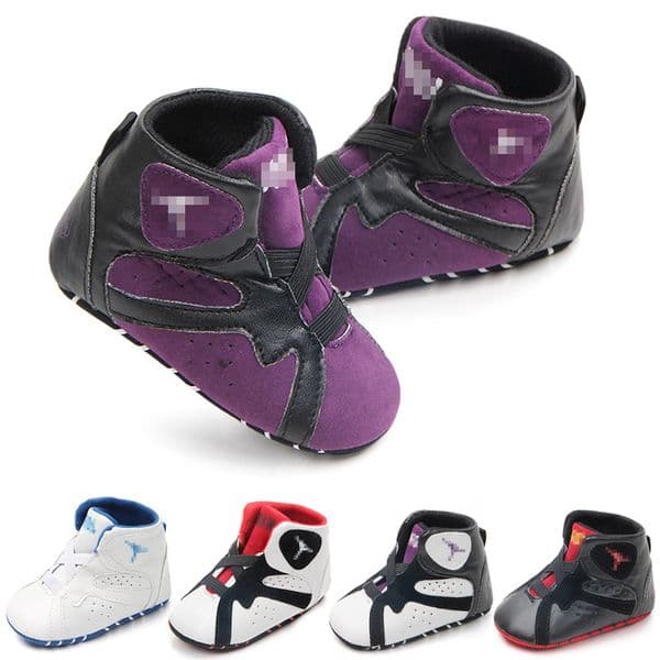2026 Kid Shoes First Walkers Newborn Heart Print Sneakers Casual Soft Sole Prewalker Infant basketball Baby Sports Kids Designer Shoes Aaa Free Shipping