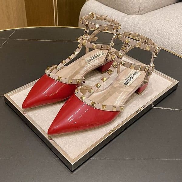 free Shipping Thick heeled slippers Middle heel sandals Pointed single shoe Naked high heels Wearing women high heels outside 2025