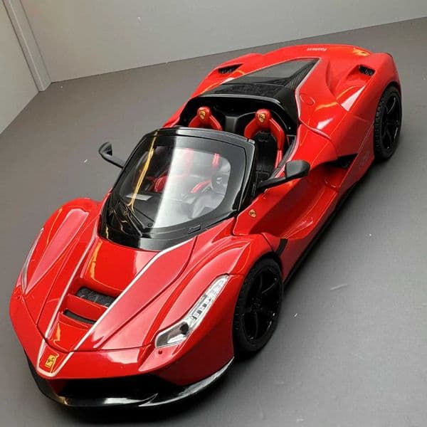 2026 New 1 22 Ferrari Laferrari Convertible Alloy Racing Diecast Metal Vehicles Car Model Simulation Kids Toy Gift E187 Z250611 Toys