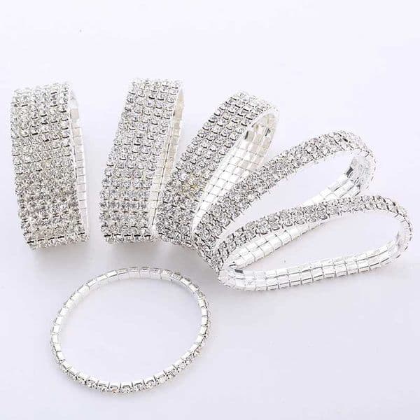 Hot Sale Multiple Styles Fashion Crystal Stretch Shine Bracelets For Women Couple Girlfriend Bangles Wedding Bridal Gifts 2024 XJ250611