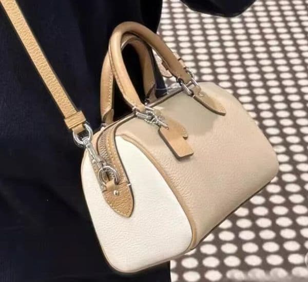 Shoulder Bags Pillow bag Crossbody bag Underarm High Quality Leather Designer tote branded handbag laptop beach shoulder casual A1