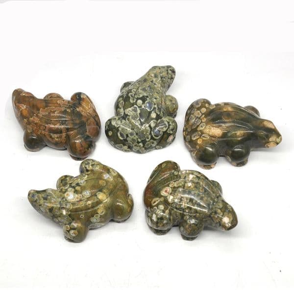 2.6 Natural Stone Green Rainforest Jasper Frog Figurines Animal Statues for Interior Sculpture Home Desktop Living Room Decor 250604
