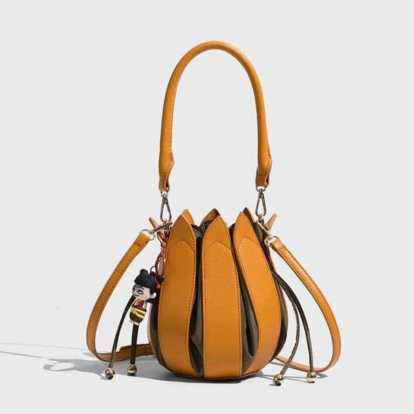 Women's Bags Designer Niche Design Portable Lotus Lantern Large Capacity High Sense Small Bag, Fashion Versatile Shoulder Messenger Bag