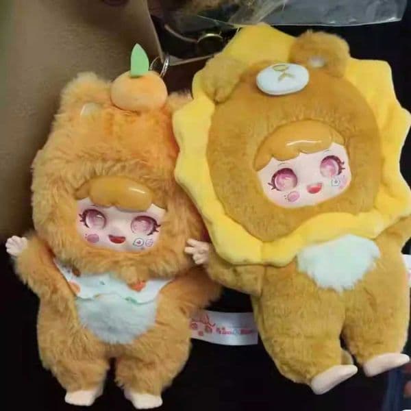 Naughty Kid First Generation Animal Plush Series Blind Box Trendy Play Cute Mystery Box Bag Pendant Desktop Collectibles Gift