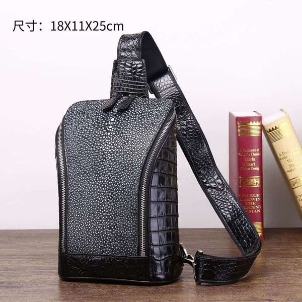 Pattern Fish Smooth Pearl Men's Chest Crossbody Front Bag Classic Outdoor Large Capacity Backpack
