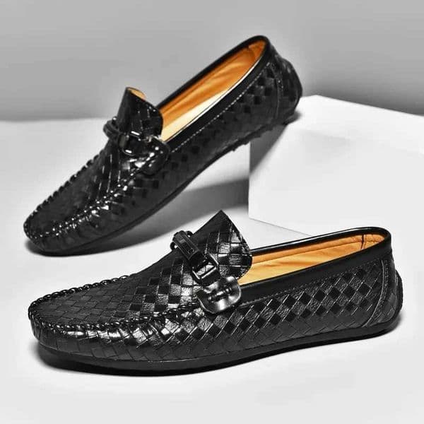 Leather Men Shoes Slip Breathable Men Casual Shoes Luxury Brand Mens Loafers Lightweight Men Driving Shoes Mens ShoesXJ250827