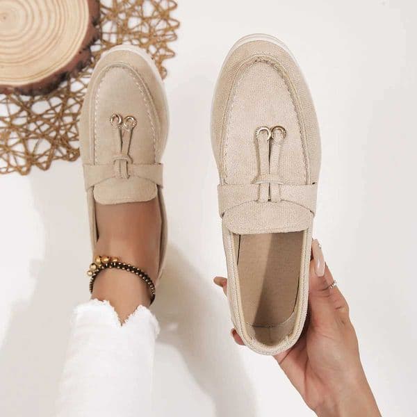 2026 Designer Dress Women Formal Shoes ladies leather high heel Womens Reliable Flat-Soled Casual Faux Suede Elegant Loafers Xj250614 Free Shipping