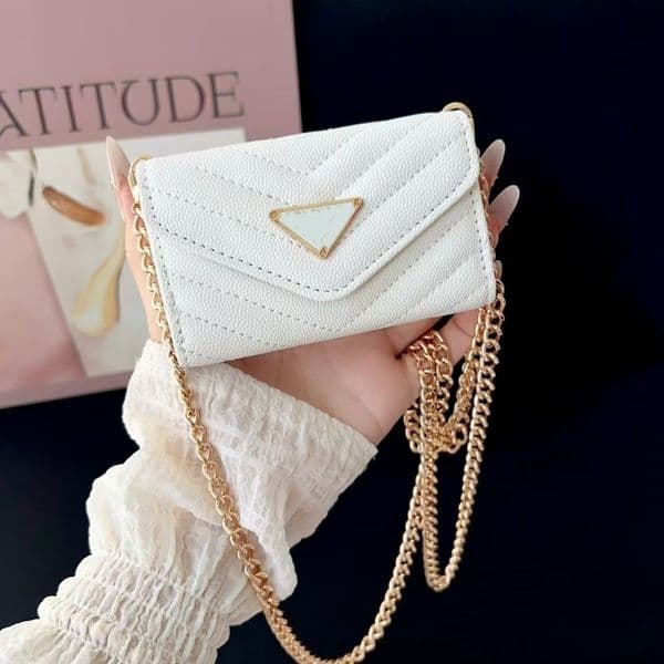 Luxury Women's Wallet Credit Card Holder Wallet Leather Crossbody Bag Fashion Designer Coin Purse Buckle Buckle Chain Women's Chain wallet