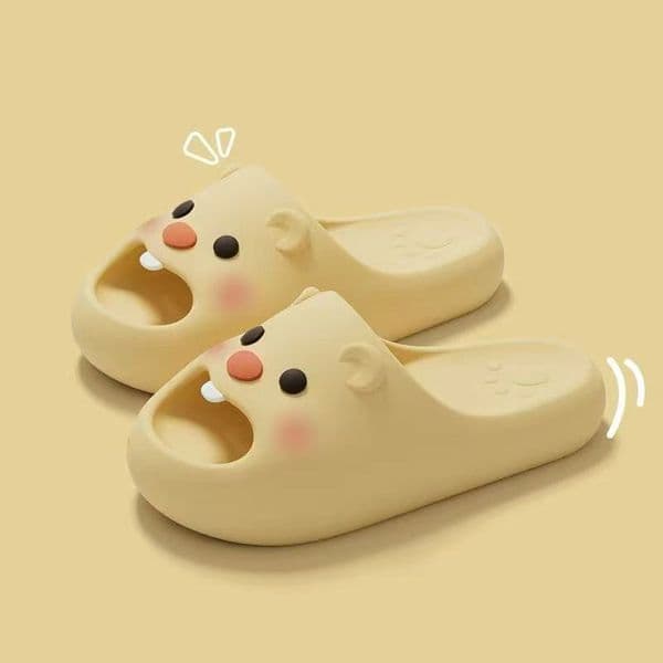 The women's slippers with cute cartoon bear patterns are comfortable and anti-slip