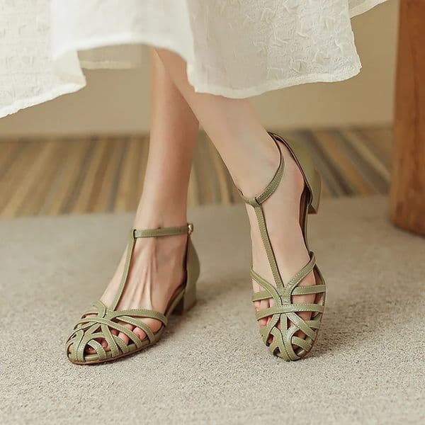 Shoes Female Sandal 2025 Womens Girls Beige Summer Comfort Low Retro Flat Back Strap Square Heel Rubber PU Scandals Solid C 250613