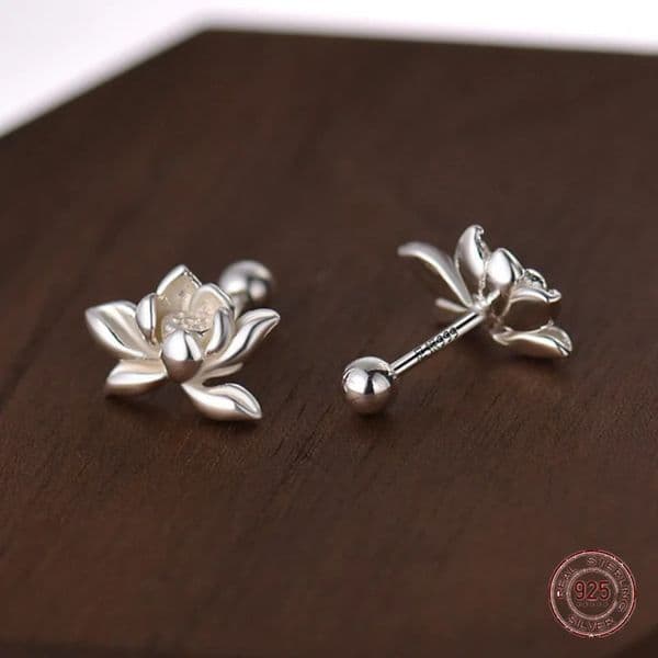 925 Sterling Silver Lotu Flower Stud Earrings for Women Vintage Plant Mini Korean Fashion Earring Piercing Jewelry 250618