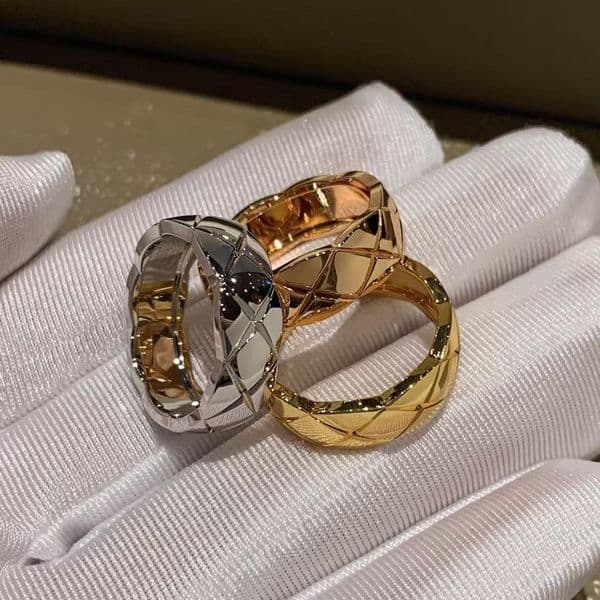 Retro lozenge Gold Ring Designer ring Metal Couple's Rings Classic Non fading Titanium Steel Band Ring Designer jewelry Plus Size