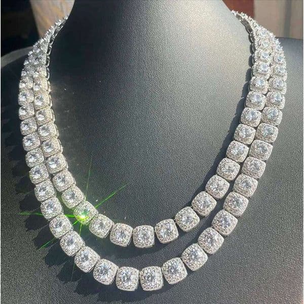 Fashion Hip HOP VVS Clarity Large Moissanite Ice Out Dia 10mm Wide Cuban Link Chain Necklace for Men Women Gift