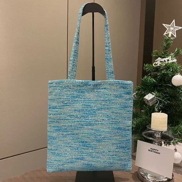 C College-style canvas tote single shoulder bag with sequined letter design fashion commute personality handbag Blue