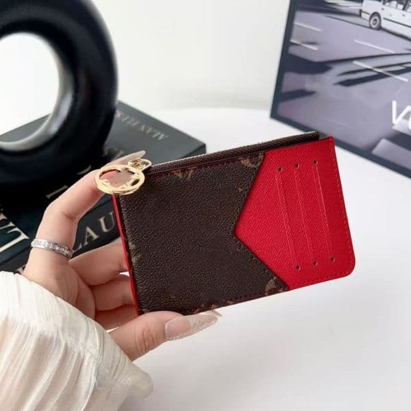 Luxury Designer Card Holder Luxury Brand Wallet Mens and Womens Credit Card Holder Leather Keychain Wallet Fashionable Card Holder with Dust Bag Box 125cm8cm