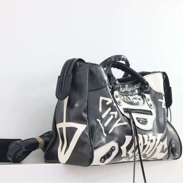 Graffiti Shopping Bag with Microfiber Fabric Sizes
