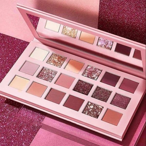 Pearlless pearl color earth tone shimmer powder eyeshadow, Desert Rose, 18-color eyeshadow palette, long-lasting and waterproof for daily eye makeup.
