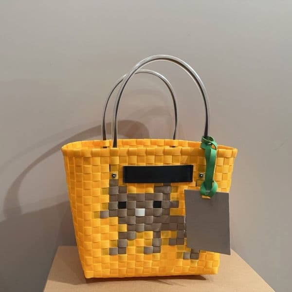 Design Luxury Womens Cute Knitted Basket Ladies Handbag Summer Beach Woven Pruses Bag Travel Mini Bag Cat Dog Fish Animal Pattern Basket Totes Stylish Fun