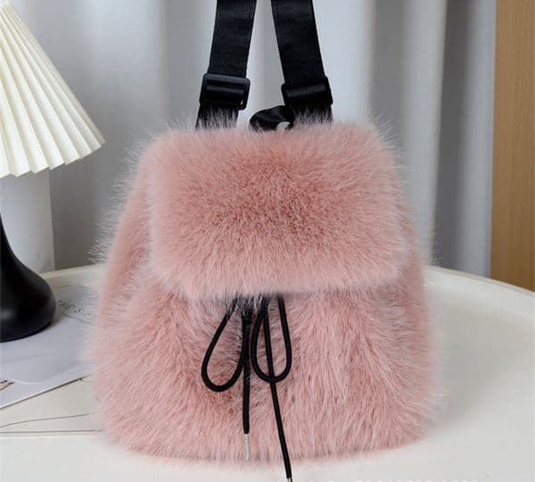 hot free shipping Backpack Style 2025 new fashionable crossbody Autumn Winter Imitation fur plush bag for womens black pink 123