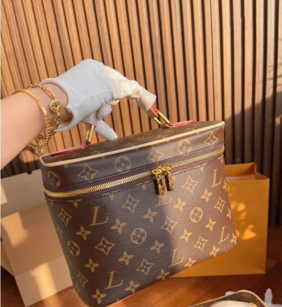 Designer Lady Cosmetic Bags Fashion Makeup Bag Women Designers Toiletry Travel Pouch Purses High Quality Make up Handbags thumbnail 2