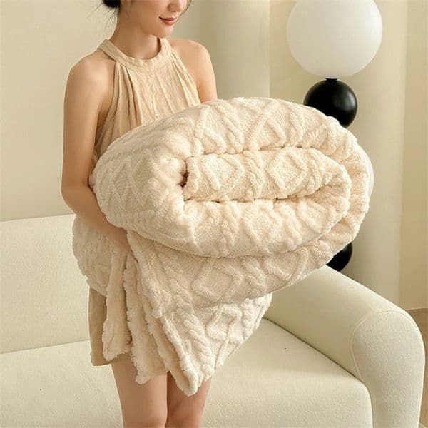 1 coral fleece blanket used for winter thick soft bedding warm sheets singlelarge beds solid color 240923