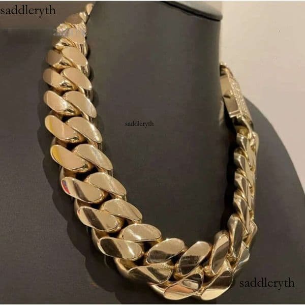 Fine jewelry Pendant Necklaces Choker Custom k Gold 20mm Miami Cuban Chain Necklace 28