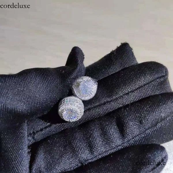 Stud Sier Hip-Hop Jewelry Earrings Moissanite Micro-inlaid Round Accessories for Men and Women e1