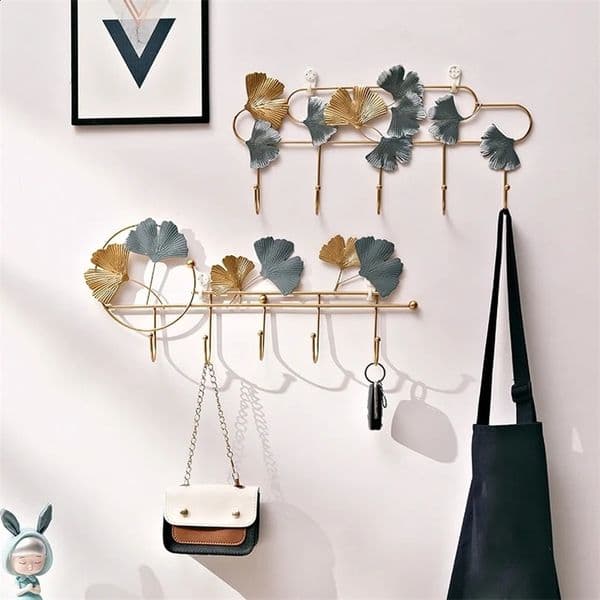 Nordic style golden leaf hook creative coat cap hanger key organizer iron art wall hanging decoration home storage accessories 241217
