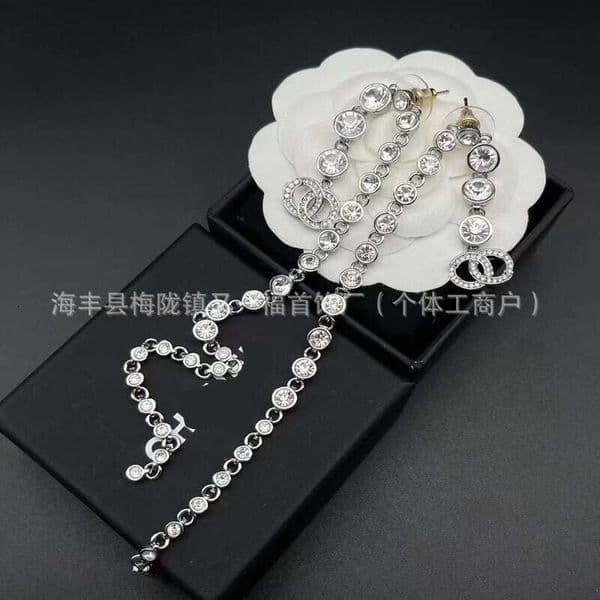 cc earings designer jewelry Style New Double C Large Full Dia Extra Long Tassel Fashionable Versatile Grandma Earrings