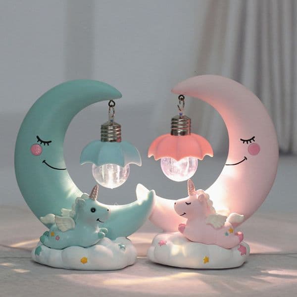 LED Night Light Resin Moon Unicorn Cartoon Baby Lamp Romantic Bedroom Decor for Children Kid Girl Toy Children's Gift Cute Light 220818