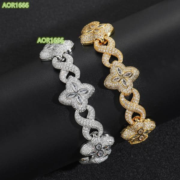 BES Hip Hop Gold Plated Necklace Iced Out Four Leaf Clover Bracelet 5A Diamond Tennis Chain for WomenGirls