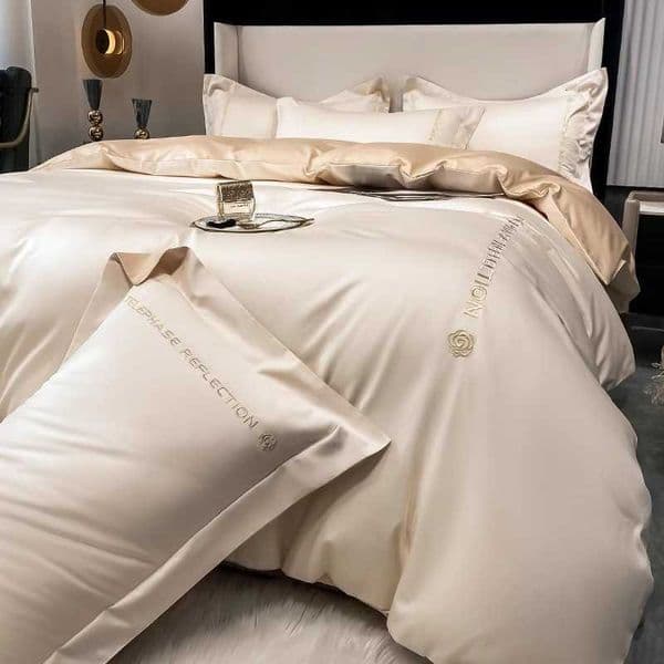 2026 Silk Like White Duvet Soft Lightweight Polyester Satin Comforter Cover Hotel Silky Bedding Set X250408 Free Shipping