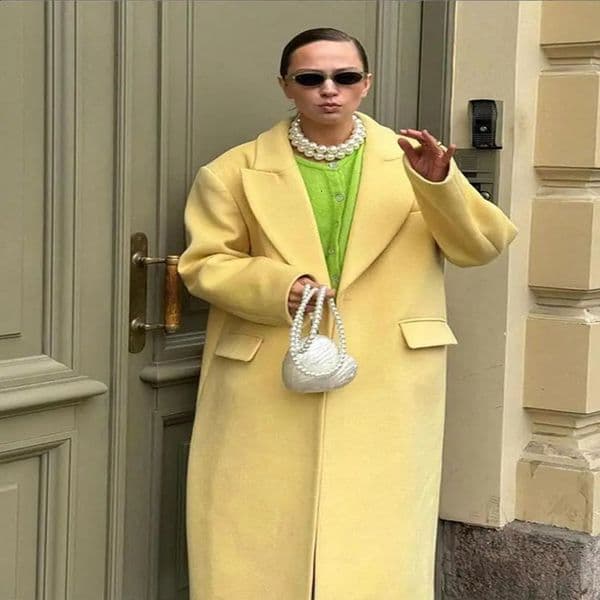 Womens yellow single button wool coat chic loose collar full set long warm womens high street for autumn and winter 240826wtt