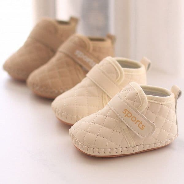 2025 New Newborn Booties Baby Socks Shoes Girl Boy Winter Warm Cute Kidsnest Toddler Prewalkers Soft Infant Crib Crawl Shoes
