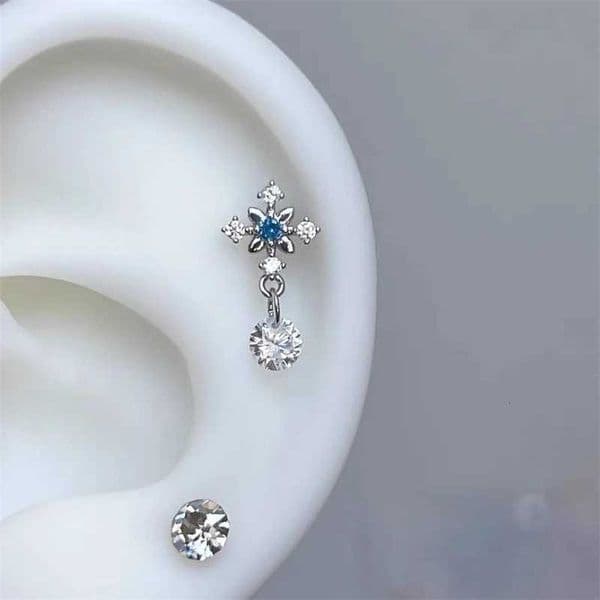 1pcs Quality Shiny Cross Blue Zircon 316L Stainss Steel Ear Bone Y2K Silver Color Earring for Wen Cochar AccorieW251010