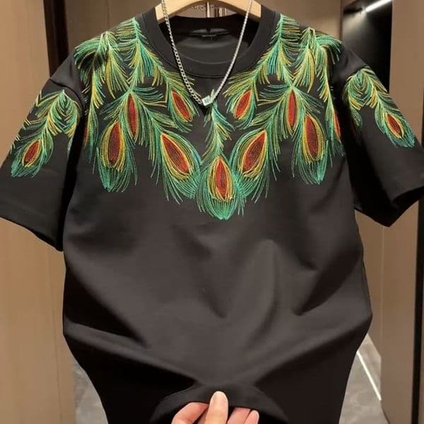 2025 Summer New Designer Shirt Men's Heavy Embroidery Feather Versatile Short Sleeve T-shirt Fashion Trend Korean Designer Hoodie Style Half Sleeve Top