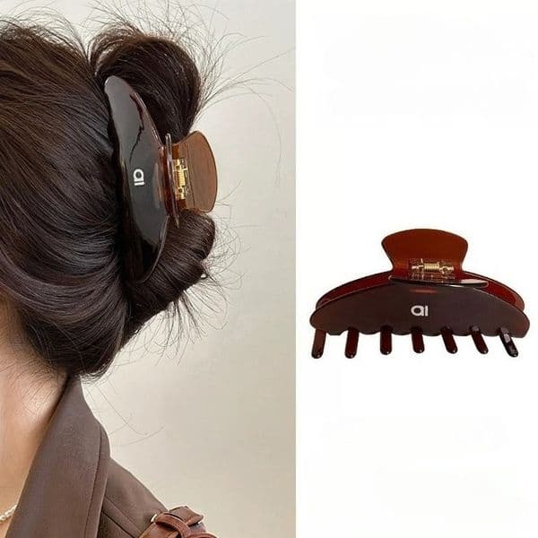 Hot Selling Designer American Acetate Shark Sports Style Letter Hair Clip Daily Versatile Headdress High Quality