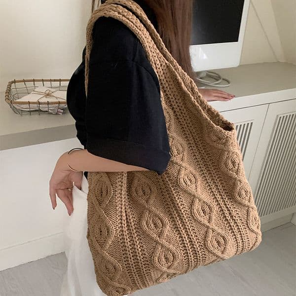 Retro Knitted Bag Hand-knitted Woolen Bag Versatile Handbag Shopping Bag