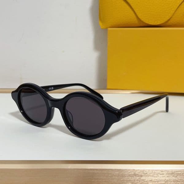 Designer sunglasses for women Epsilon Slim sunglasses 40162 black acetate grey lenses shades trendy street shooting LW luxury brand vacation glasses
