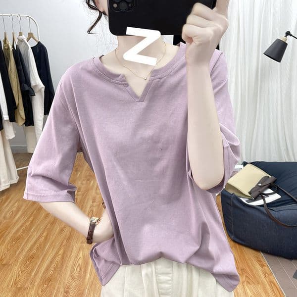 Design Sense Designer Shirt Small V-neck Loose Short Sleeve T-shirt For Women Fashionable Age-reducing Top 2025 New Hong Kong Style Designer Hoodie Retro T-shirt