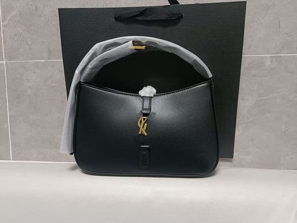 Luxury Designers hobo beach Bags Woman Shoulder Bag Handbag Underarm tote Genuine Leather Purses Fashion ladies Clutch with box and dust bag