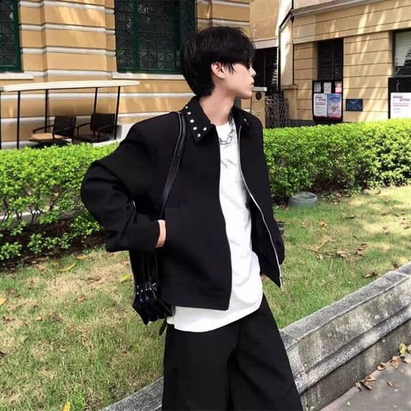 Black Jacket Men Punk Turn-down Collar Metal Rivet Decorated Padded Shoulder Jacket New Autumn Men's Short Long Designer Jacket Sleeve Coat