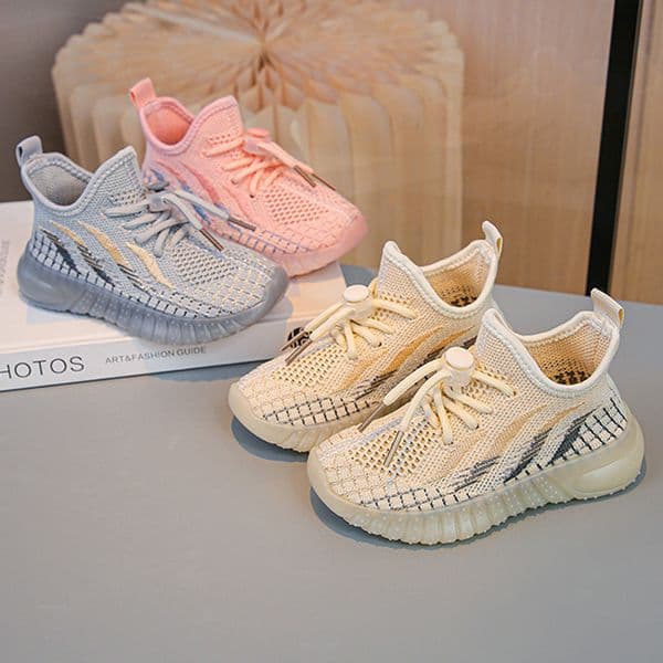 Kids Sneakers Boys Breathable Running Shoes Knitting Girls Teens Mesh Walkfashion Sports Child Toddler Fashion Design Trainers