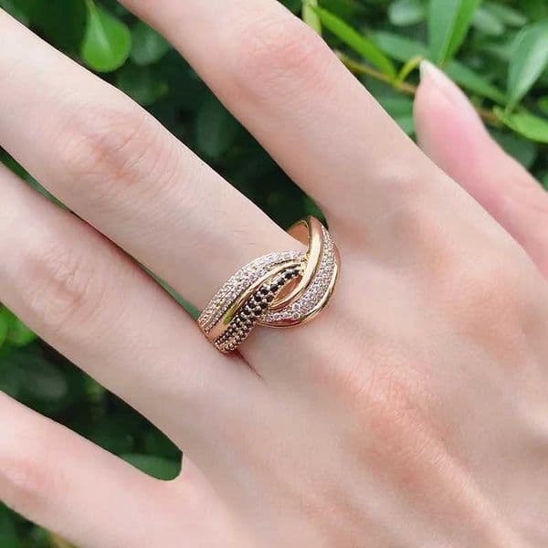 Luxury Wedding Ring for Women Elegant Real 18k Rose Gold Original Jewelry Gift Anillos De Para Mujer Oro 18 K Fine Jewelry D251013