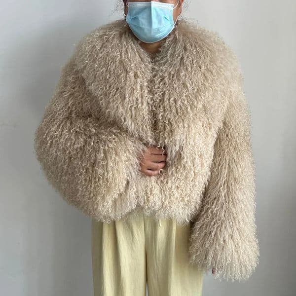 Beiziru Womens Real Mongolian Fur Winter Coat Thick Warm Fashionable Jacket with HighQuality Turndown Collar 251011