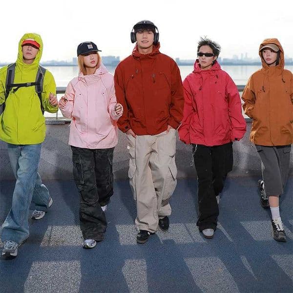 Rose red American trendy brand windproof and waterproof mountaineering s for men and women in spring and autumn Y251013