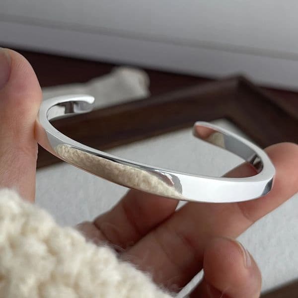 2026 New 925 Sterling Silver Bracelets For Women Men String Accessories Trend Vintage Narrow Simple Pendant Party Jewelry Gift 251011 Designer