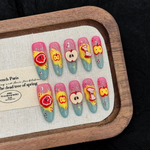 10Pcs Sweet Cute Nails With Red 3D Apple Full Cover Handmade Long Almond Press on Fake Nail Art Diy Manicur for Girl Gift 251013